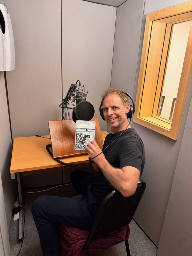 Rob Lilwall reading Cycling Home From Siberia audiobook